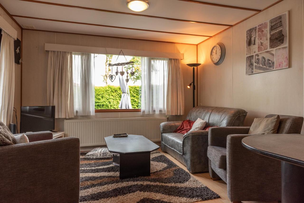 Huisje Mooijweer Putten Bagian luar foto